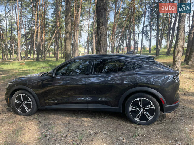 Сірий Форд Mustang Mach-E, об'ємом двигуна 0 л та пробігом 41 тис. км за 27500 $, фото 9 на Automoto.ua
