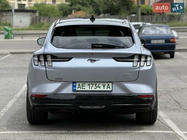 Серый Форд Mustang Mach-E, объемом двигателя 0 л и пробегом 29 тыс. км за 27200 $, фото 6 на Automoto.ua