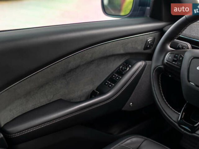 Сірий Форд Mustang Mach-E, об'ємом двигуна 0 л та пробігом 31 тис. км за 32900 $, фото 68 на Automoto.ua