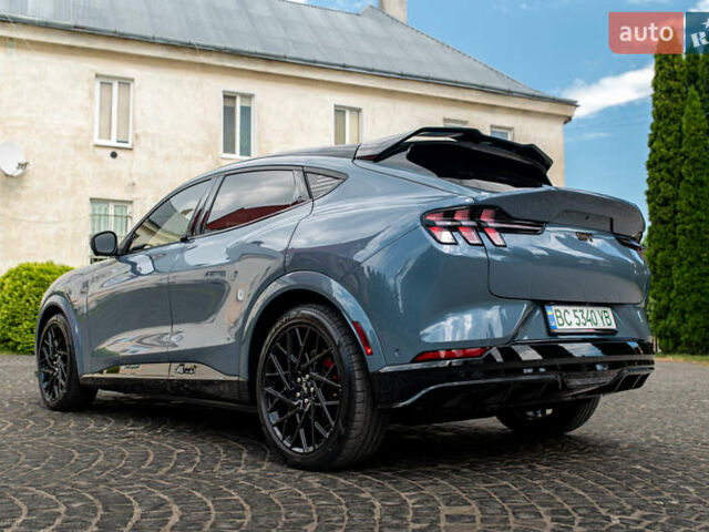 Серый Форд Mustang Mach-E, объемом двигателя 0 л и пробегом 31 тыс. км за 34900 $, фото 6 на Automoto.ua