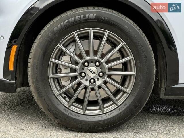 Серый Форд Mustang Mach-E, объемом двигателя 0 л и пробегом 29 тыс. км за 27200 $, фото 16 на Automoto.ua