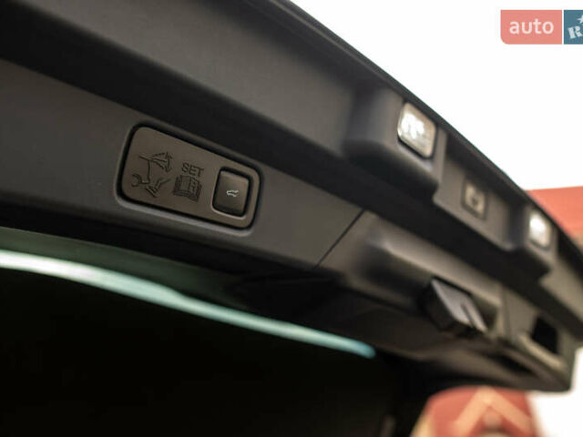 Сірий Форд Mustang Mach-E, об'ємом двигуна 0 л та пробігом 31 тис. км за 32900 $, фото 53 на Automoto.ua