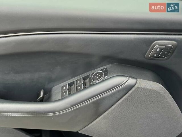 Серый Форд Mustang Mach-E, объемом двигателя 0 л и пробегом 29 тыс. км за 27200 $, фото 53 на Automoto.ua