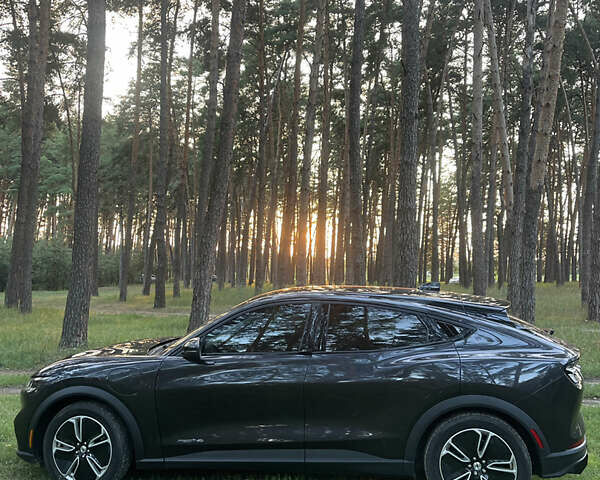 Сірий Форд Mustang Mach-E, об'ємом двигуна 0 л та пробігом 41 тис. км за 27500 $, фото 62 на Automoto.ua