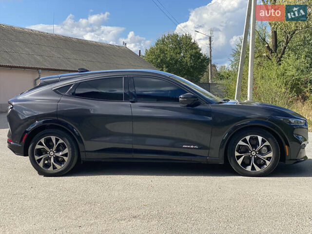 Сірий Форд Mustang Mach-E, об'ємом двигуна 0 л та пробігом 76 тис. км за 25700 $, фото 14 на Automoto.ua