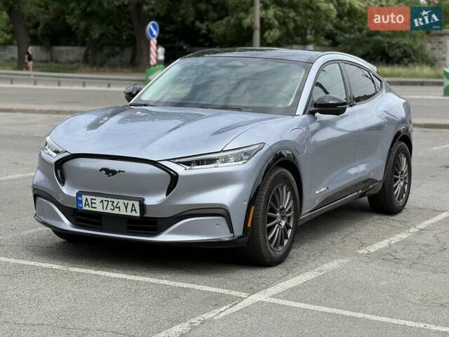 Серый Форд Mustang Mach-E, объемом двигателя 0 л и пробегом 29 тыс. км за 27200 $, фото 1 на Automoto.ua