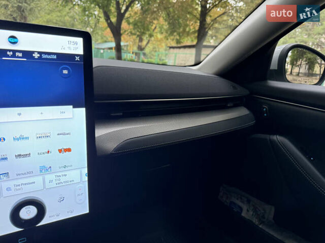 Серый Форд Mustang Mach-E, объемом двигателя 0 л и пробегом 85 тыс. км за 23400 $, фото 12 на Automoto.ua