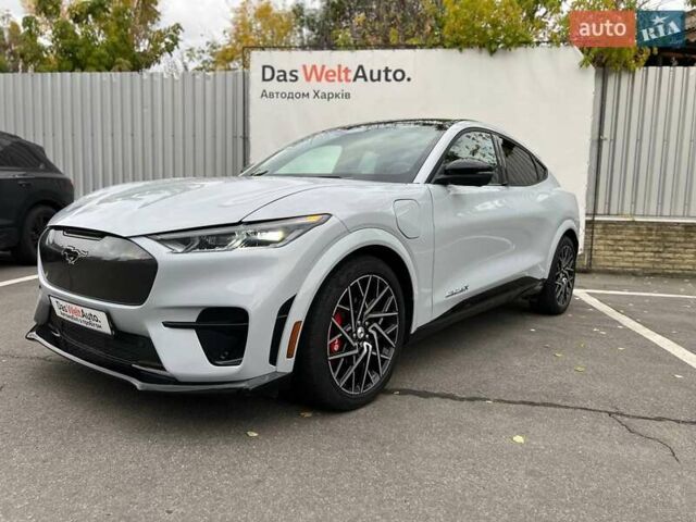 Серый Форд Mustang Mach-E, объемом двигателя 0 л и пробегом 14 тыс. км за 34500 $, фото 3 на Automoto.ua