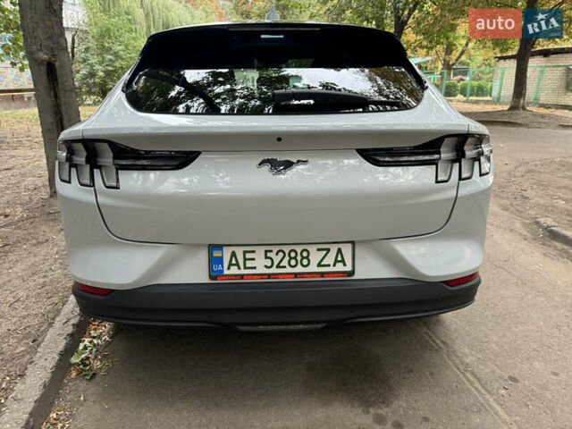 Сірий Форд Mustang Mach-E, об'ємом двигуна 0 л та пробігом 71 тис. км за 25500 $, фото 7 на Automoto.ua
