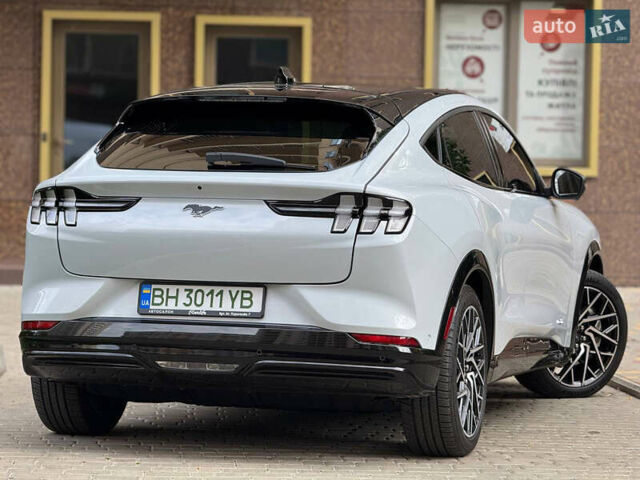 Форд Mustang Mach-E 2022 в Одессе на Automoto.ua Серый Форд Mustang Mach-E, объемом двигателя 0 л и пробегом 22 тыс. км за 29900 $, фото 8 на Automoto.ua