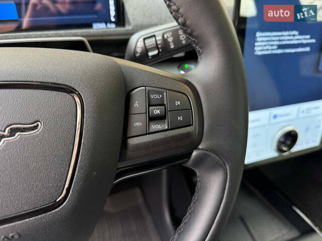 Форд Mustang Mach-E 2022 в Одессе на Automoto.ua Серый Форд Mustang Mach-E, объемом двигателя 0 л и пробегом 22 тыс. км за 29900 $, фото 19 на Automoto.ua