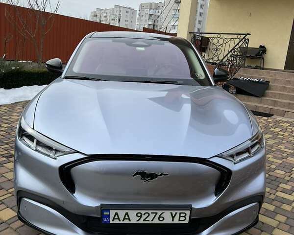 Серый Форд Mustang Mach-E, объемом двигателя 0 л и пробегом 17 тыс. км за 28111 $, фото 16 на Automoto.ua