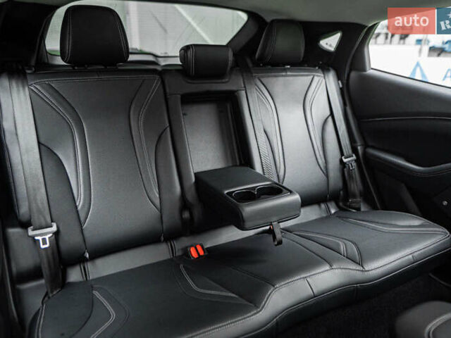 Серый Форд Mustang Mach-E, объемом двигателя 0 л и пробегом 23 тыс. км за 32900 $, фото 68 на Automoto.ua