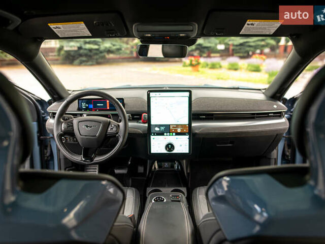 Сірий Форд Mustang Mach-E, об'ємом двигуна 0 л та пробігом 31 тис. км за 32900 $, фото 58 на Automoto.ua