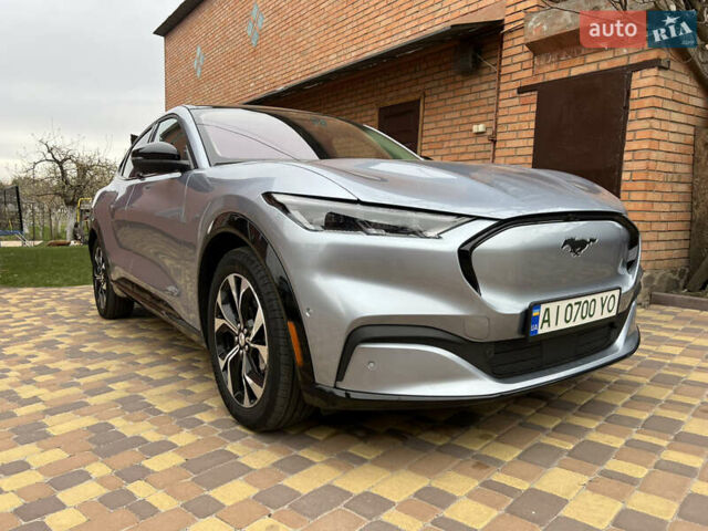 Серый Форд Mustang Mach-E, объемом двигателя 0 л и пробегом 37 тыс. км за 23900 $, фото 2 на Automoto.ua