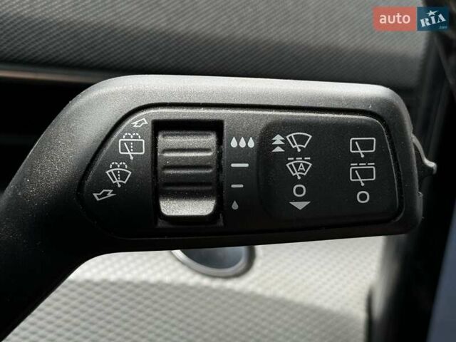 Серый Форд Mustang Mach-E, объемом двигателя 0 л и пробегом 29 тыс. км за 27200 $, фото 32 на Automoto.ua