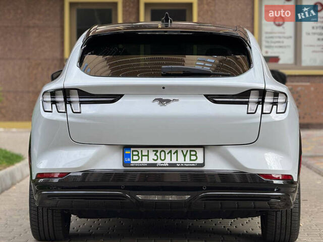 Форд Mustang Mach-E 2022 в Одессе на Automoto.ua Серый Форд Mustang Mach-E, объемом двигателя 0 л и пробегом 22 тыс. км за 29900 $, фото 6 на Automoto.ua