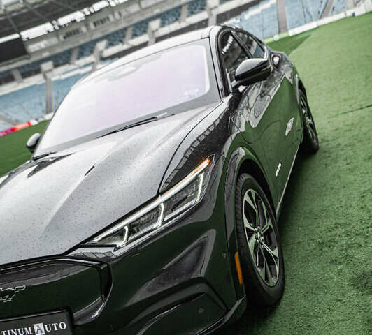 Серый Форд Mustang Mach-E, объемом двигателя 0 л и пробегом 23 тыс. км за 32900 $, фото 6 на Automoto.ua