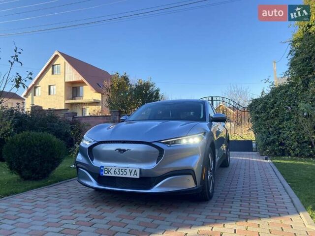 Серый Форд Mustang Mach-E, объемом двигателя 0 л и пробегом 44 тыс. км за 22700 $, фото 7 на Automoto.ua