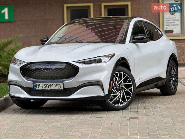 Форд Mustang Mach-E 2022 в Одессе на Automoto.ua Серый Форд Mustang Mach-E, объемом двигателя 0 л и пробегом 22 тыс. км за 29900 $, фото 1 на Automoto.ua