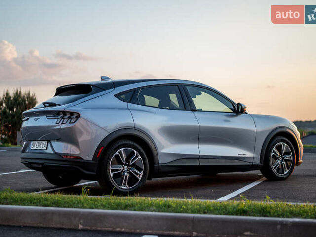 Серый Форд Mustang Mach-E, объемом двигателя 0 л и пробегом 42 тыс. км за 22500 $, фото 5 на Automoto.ua