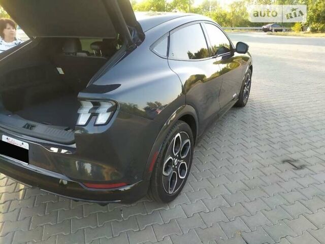 Серый Форд Mustang Mach-E, объемом двигателя 0 л и пробегом 13 тыс. км за 29900 $, фото 22 на Automoto.ua
