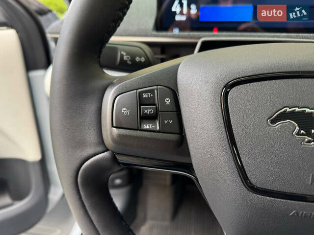 Форд Mustang Mach-E 2022 в Одессе на Automoto.ua Серый Форд Mustang Mach-E, объемом двигателя 0 л и пробегом 22 тыс. км за 29900 $, фото 18 на Automoto.ua