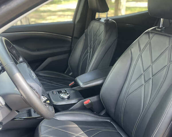 Сірий Форд Mustang Mach-E, об'ємом двигуна 0 л та пробігом 41 тис. км за 27500 $, фото 28 на Automoto.ua