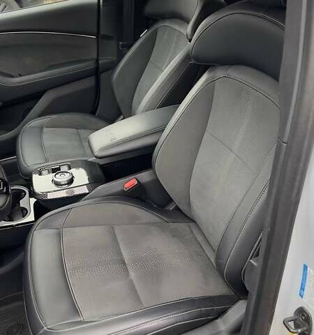 Серый Форд Mustang Mach-E, объемом двигателя 0 л и пробегом 14 тыс. км за 34500 $, фото 19 на Automoto.ua