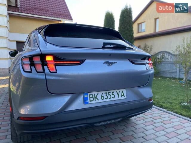 Серый Форд Mustang Mach-E, объемом двигателя 0 л и пробегом 44 тыс. км за 22700 $, фото 8 на Automoto.ua