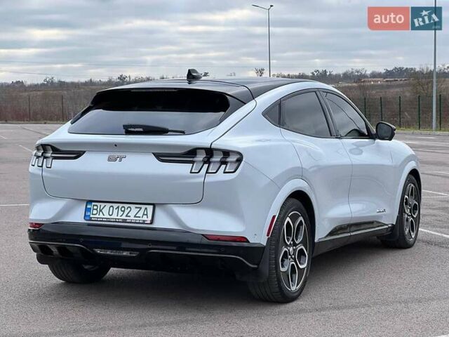 Сірий Форд Mustang Mach-E, об'ємом двигуна 0 л та пробігом 43 тис. км за 29999 $, фото 7 на Automoto.ua