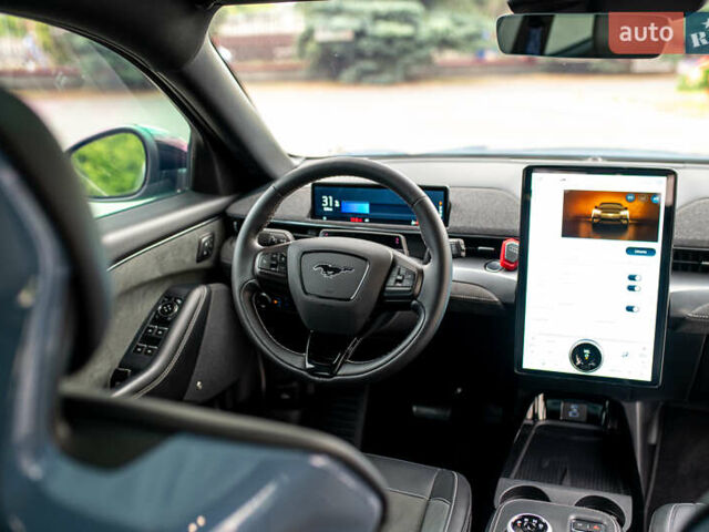 Сірий Форд Mustang Mach-E, об'ємом двигуна 0 л та пробігом 31 тис. км за 32900 $, фото 60 на Automoto.ua