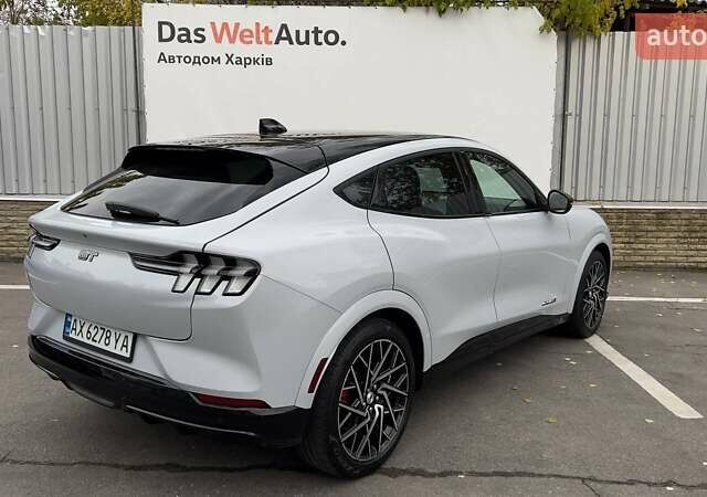 Серый Форд Mustang Mach-E, объемом двигателя 0 л и пробегом 14 тыс. км за 34500 $, фото 8 на Automoto.ua