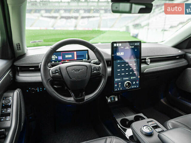 Сірий Форд Mustang Mach-E, об'ємом двигуна 0 л та пробігом 23 тис. км за 32900 $, фото 60 на Automoto.ua