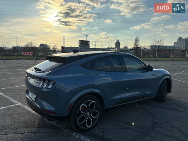 Серый Форд Mustang Mach-E, объемом двигателя 0 л и пробегом 18 тыс. км за 35000 $, фото 6 на Automoto.ua