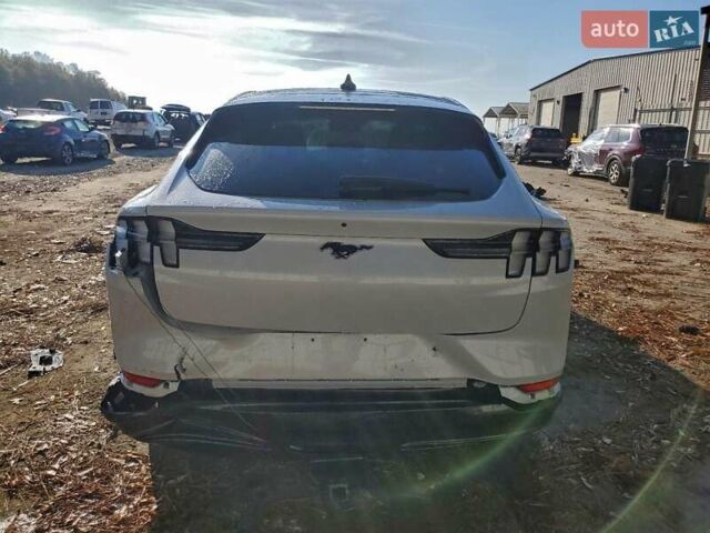 Серый Форд Mustang Mach-E, объемом двигателя 0 л и пробегом 18 тыс. км за 8000 $, фото 5 на Automoto.ua
