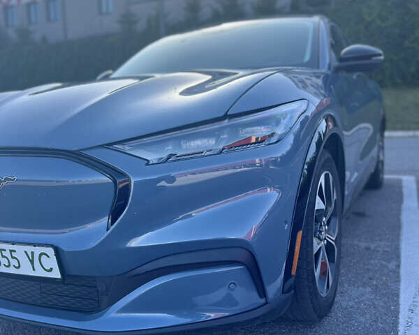 Серый Форд Mustang Mach-E, объемом двигателя 0 л и пробегом 45 тыс. км за 27000 $, фото 11 на Automoto.ua
