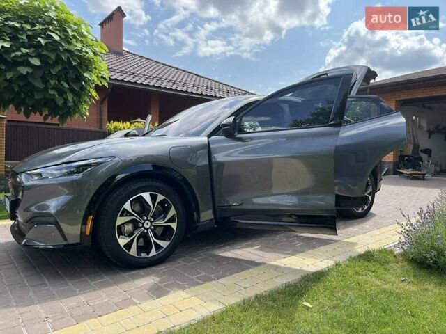 Сірий Форд Mustang Mach-E, об'ємом двигуна 0 л та пробігом 28 тис. км за 29999 $, фото 20 на Automoto.ua