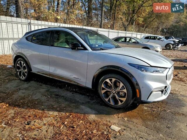 Серый Форд Mustang Mach-E, объемом двигателя 0 л и пробегом 18 тыс. км за 8000 $, фото 3 на Automoto.ua