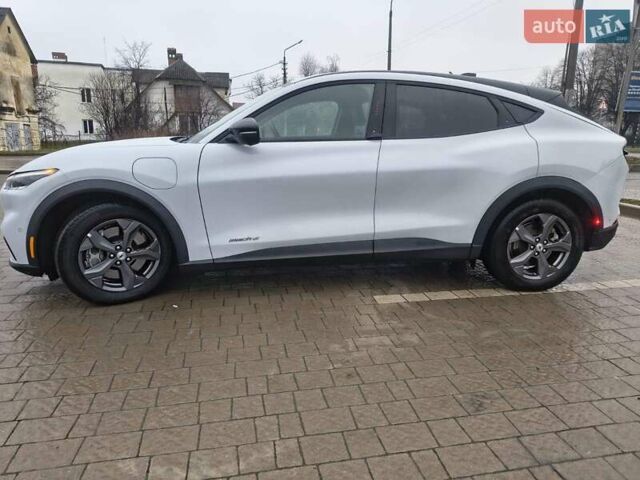 Серый Форд Mustang Mach-E, объемом двигателя 0 л и пробегом 16 тыс. км за 24100 $, фото 28 на Automoto.ua