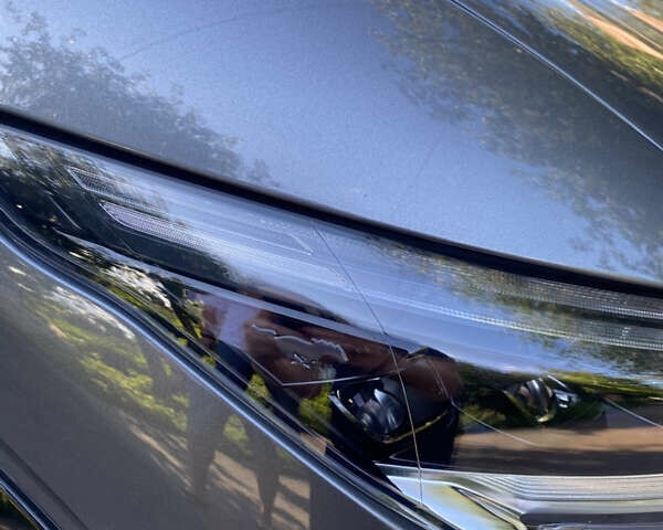 Серый Форд Mustang Mach-E, объемом двигателя 0 л и пробегом 48 тыс. км за 28800 $, фото 5 на Automoto.ua
