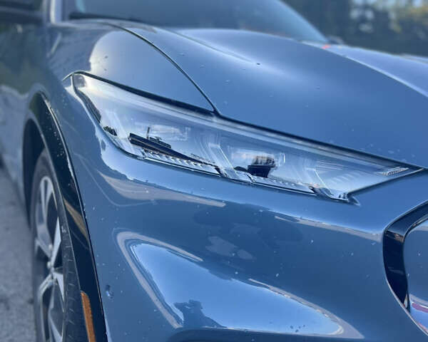 Серый Форд Mustang Mach-E, объемом двигателя 0 л и пробегом 45 тыс. км за 27000 $, фото 12 на Automoto.ua