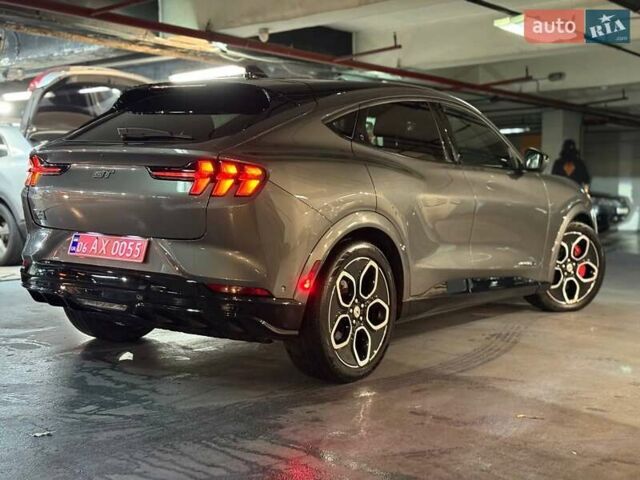 Серый Форд Mustang Mach-E, объемом двигателя 0 л и пробегом 41 тыс. км за 37000 $, фото 4 на Automoto.ua