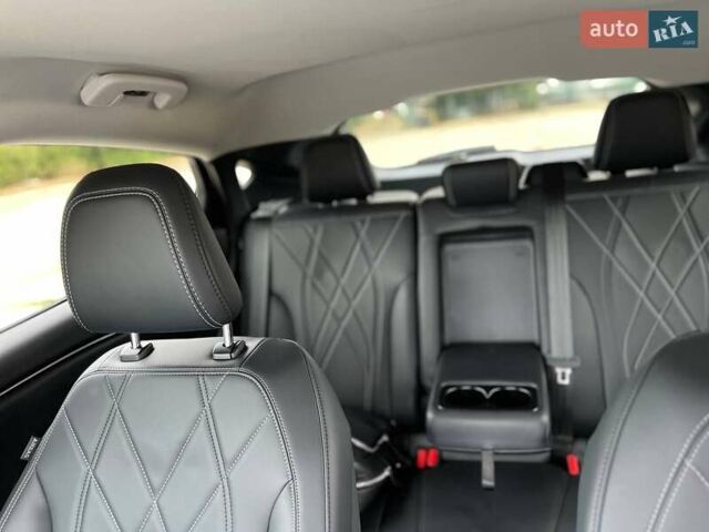 Серый Форд Mustang Mach-E, объемом двигателя 0 л и пробегом 6 тыс. км за 27999 $, фото 35 на Automoto.ua