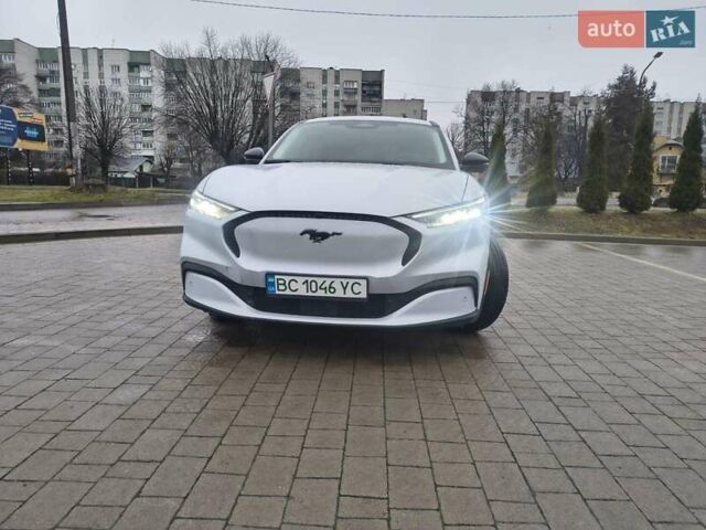 Серый Форд Mustang Mach-E, объемом двигателя 0 л и пробегом 16 тыс. км за 24100 $, фото 1 на Automoto.ua