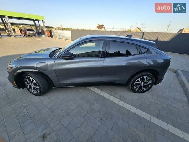 Серый Форд Mustang Mach-E, объемом двигателя 0 л и пробегом 12 тыс. км за 29500 $, фото 5 на Automoto.ua