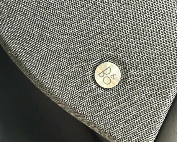 Серый Форд Mustang Mach-E, объемом двигателя 0 л и пробегом 30 тыс. км за 34300 $, фото 28 на Automoto.ua