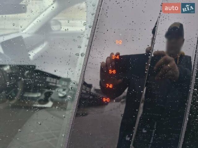 Серый Форд Mustang Mach-E, объемом двигателя 0 л и пробегом 16 тыс. км за 24100 $, фото 9 на Automoto.ua