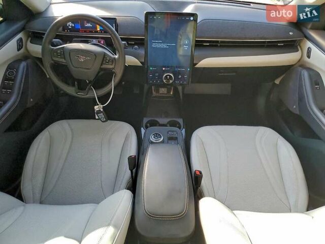 Серый Форд Mustang Mach-E, объемом двигателя 0 л и пробегом 18 тыс. км за 8000 $, фото 7 на Automoto.ua