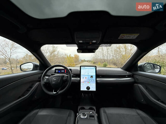 Серый Форд Mustang Mach-E, объемом двигателя 0 л и пробегом 30 тыс. км за 34300 $, фото 20 на Automoto.ua